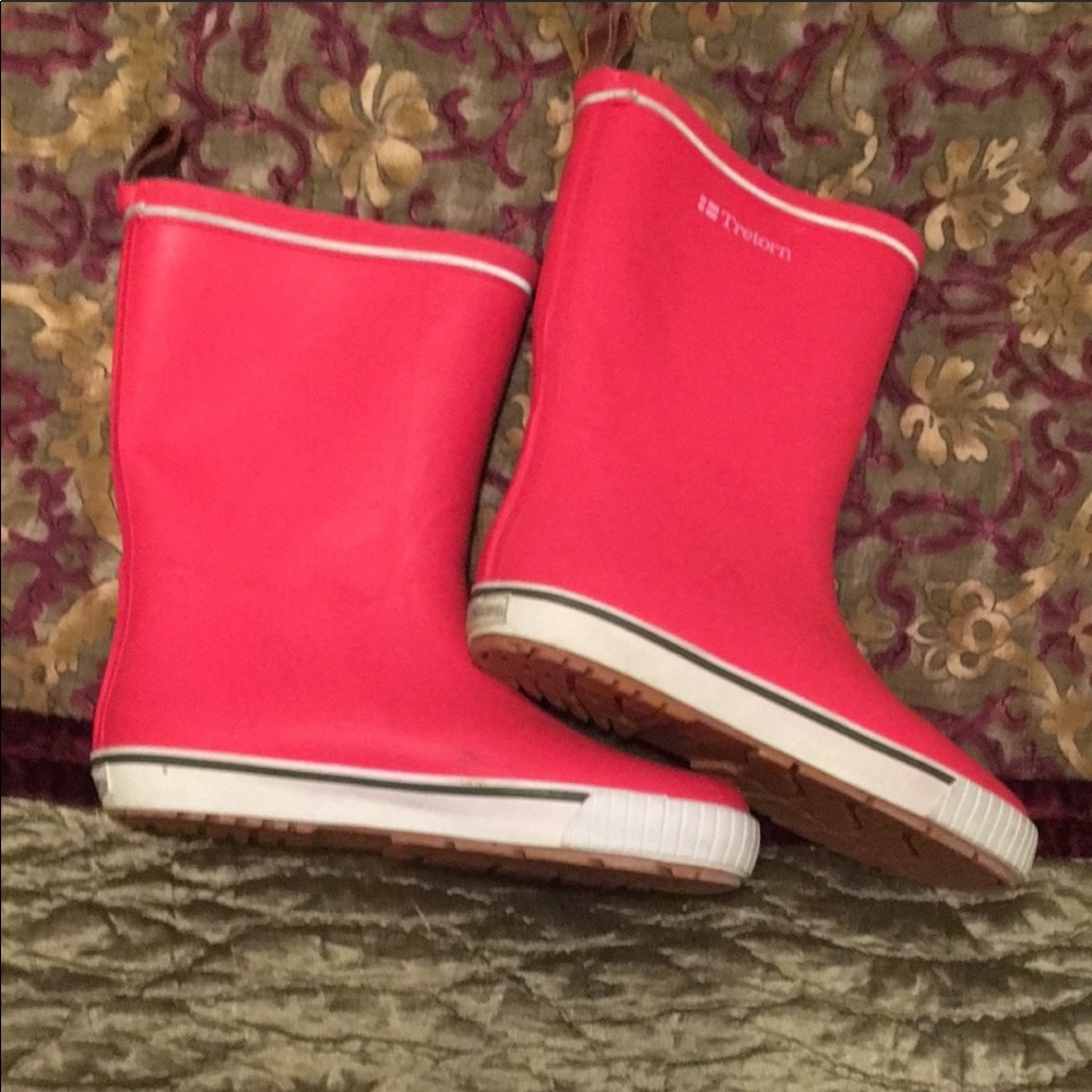 Tretorn boots